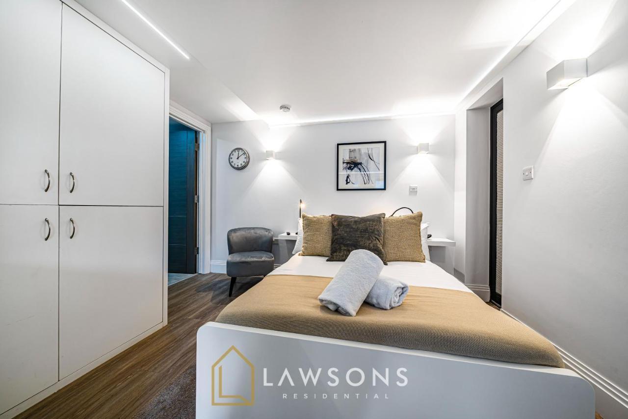 Апартаменты Cosy Living By Lawsons Виндзор Экстерьер фото